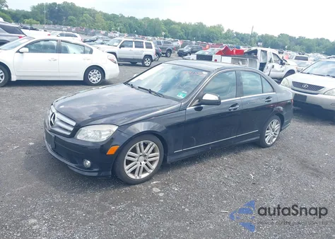 2009 Mercedes-Benz C 300 Luxury 4Matic/Sport 4Matic from USA, damaged, VIN WDDGF81X09R073925